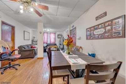 131 Park Pl, Passaic, NJ 07055 - Photo 8