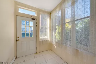 131 Park Pl, Passaic, NJ 07055 - Photo 4