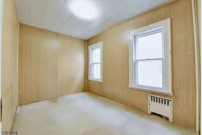 570 Jackson Ave, Elizabeth, NJ 07201 - Photo 12