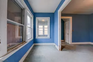 570 Jackson Ave, Elizabeth, NJ 07201 - Photo 2