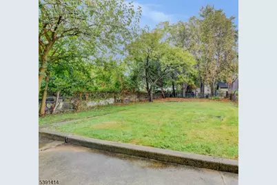 570 Jackson Ave, Elizabeth, NJ 07201 - Photo 28