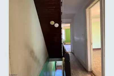 16 Beauvoir Ave, Summit, NJ 07901 - Photo 12