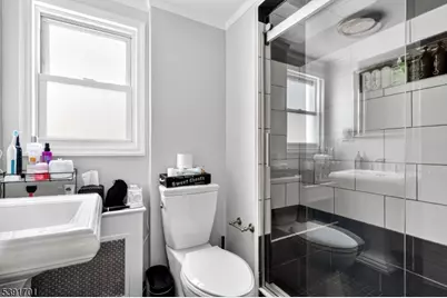 45 E Webster Ave, Roselle Park, NJ 07204 - Photo 20