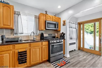 45 E Webster Ave, Roselle Park, NJ 07204 - Photo 10