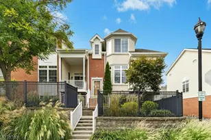 500 Maple Ct, Garwood, NJ 07027 - Photo 2