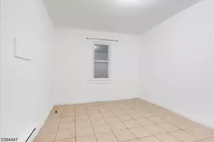552 Norwood St, East Orange, NJ 07018 - Photo 18