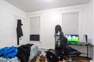 552 Norwood St, East Orange, NJ 07018 - Photo 8