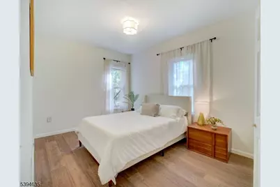 562 Lincoln Ave, Orange, NJ 07050 - Photo 8
