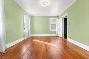 4 Sager Pl, Irvington, NJ 07111 - Photo 20