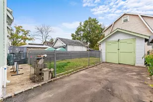 4 Sager Pl, Irvington, NJ 07111 - Photo 30