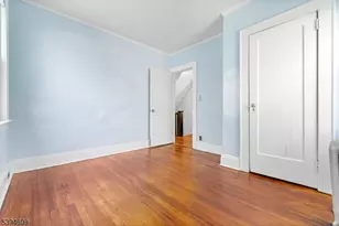 4 Sager Pl, Irvington, NJ 07111 - Photo 22