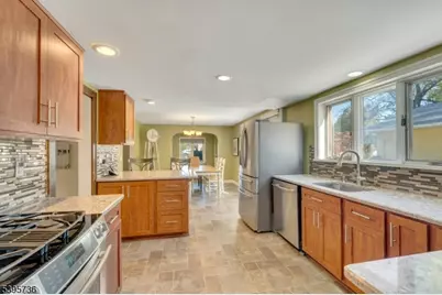 35 Mountain Ave, Pequannock Township, NJ 07444 - Photo 1