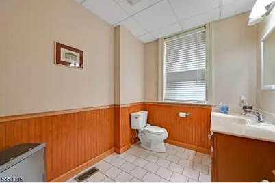 101 Park St, Montclair, NJ 07042 - Photo 26