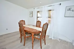 361 Richard Way, North Plainfield, NJ 07062 - Photo 10