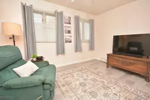 361 Richard Way, North Plainfield, NJ 07062 - Photo 8