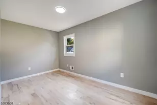 1126 Stone St, Rahway, NJ 07065 - Photo 8