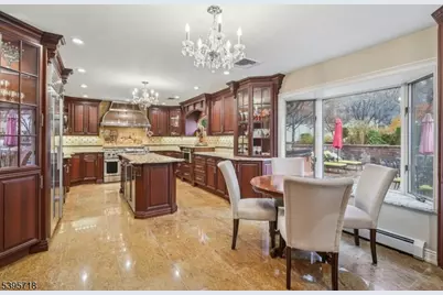 53 Morningside Dr, Livingston, NJ 07039 - Photo 8