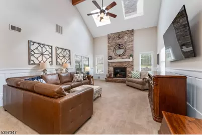 12 Woodside Ln, Raritan Township, NJ 08822 - Photo 12