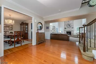 12 Woodside Ln, Raritan Township, NJ 08822 - Photo 4