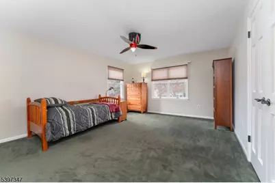 12 Woodside Ln, Raritan Township, NJ 08822 - Photo 20