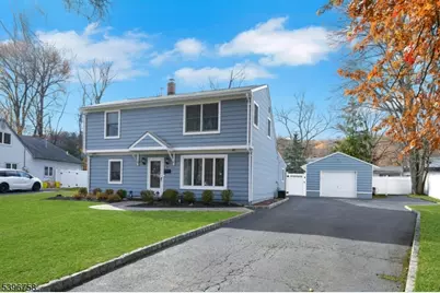 12 Bergen Dr, Cedar Grove, NJ 07009 - Photo 4