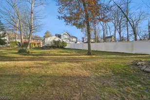 29 Sycamore Ave, Livingston, NJ 07039 - Photo 32