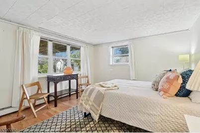 29 Sycamore Ave, Livingston, NJ 07039 - Photo 20