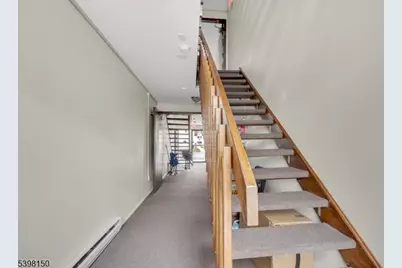 46 Watsessing Ave C3 #C, Belleville Twp., NJ 07109 - Photo 2