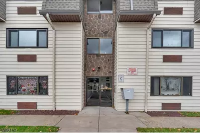 46 Watsessing Ave C3 #C, Belleville, NJ 07109 - Photo 1