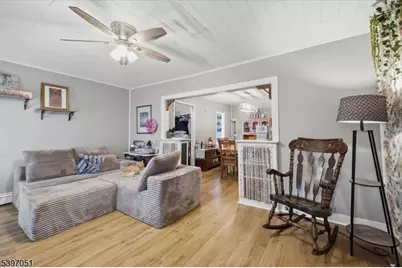 451 Pursel St, Phillipsburg, NJ 08865 - Photo 4