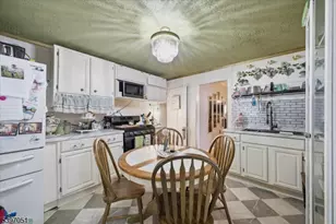 451 Pursel St, Phillipsburg, NJ 08865 - Photo 12