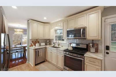 838 Riverside Drive, Hillsborough Township, NJ 08844 - Photo 14