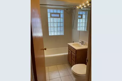 [Address not provided], Evanston, IL 60202 - Photo 14