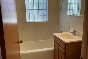 [Address not provided], Evanston, IL 60202 - Photo 14