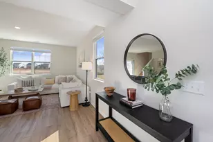 1018 Bristol Ct, Gilberts, IL 60136 - Photo 2