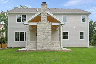 [Address not provided], La Grange, IL 60525 - Photo 6