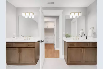 [Address not provided], La Grange, IL 60525 - Photo 26