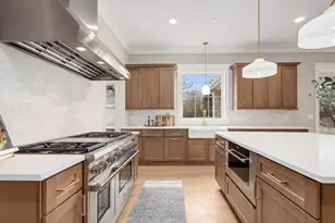 [Address not provided], La Grange, IL 60525 - Photo 18