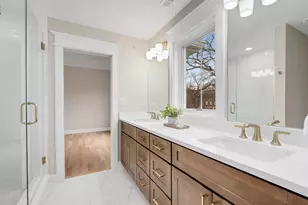 [Address not provided], La Grange, IL 60525 - Photo 34