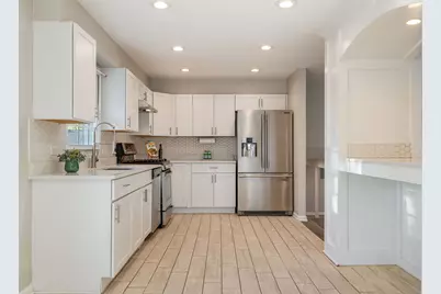1325 Douglas Avenue, Montgomery, IL 60538 - Photo 10