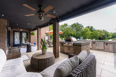 [Address not provided], Saint Charles, IL 60175 - Photo 6