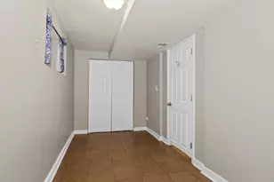 [Address not provided], Evanston, IL 60201 - Photo 38