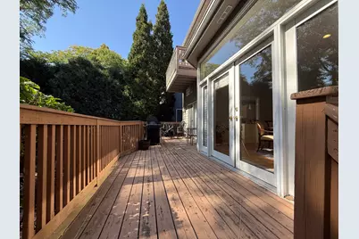 [Address not provided], Highland Park, IL 60035 - Photo 4