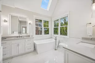 [Address not provided], Hinsdale, IL 60521 - Photo 10