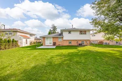 [Address not provided], Palos Hills, IL 60465 - Photo 16