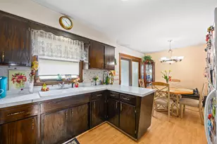 [Address not provided], Palos Hills, IL 60465 - Photo 8