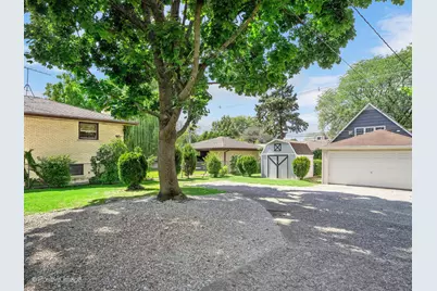 [Address not provided], La Grange, IL 60525 - Photo 18