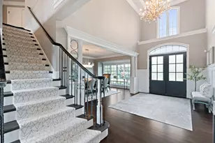 39W795 Goldenrod Dr, Saint Charles, IL 60175 - Photo 6