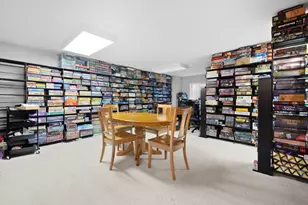 84 N Mill Rd, Addison, IL 60101 - Photo 12