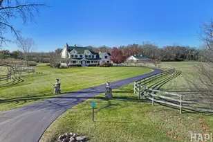 38 Spring Ln, Barrington Hills, IL 60010 - Photo 8